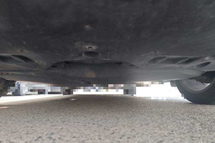 Used Toyota Avalon 2019 2.0L XLE Premium Edition China VI Chassis Front