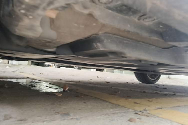 Used Toyota Avalon 2019 2.5L Touring Premium Version China V Standard Chassis Front Left