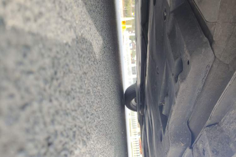 Used Toyota Avalon 2019 2.0L Ambition Edition China VI Chassis Front Left