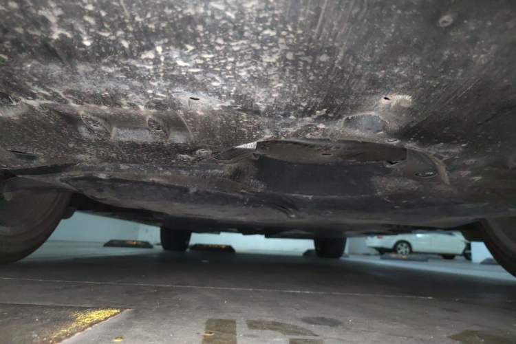 Used Toyota Avalon 2019 2.0L XLE Premium Edition China VI Chassis Front