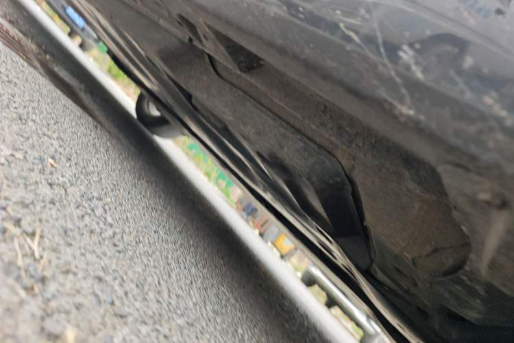 Used Toyota Avalon 2019 2.5L Ambition Version China VI Standard Chassis Front Right