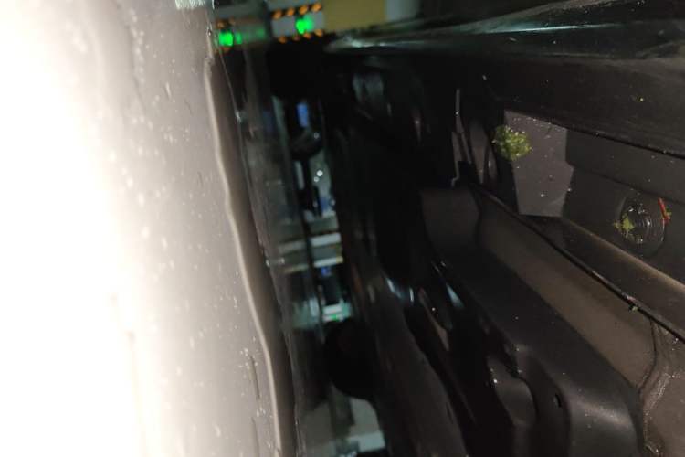 Used Toyota Avalon 2019 2.0L Luxury Edition China VI Standard Chassis Front Right