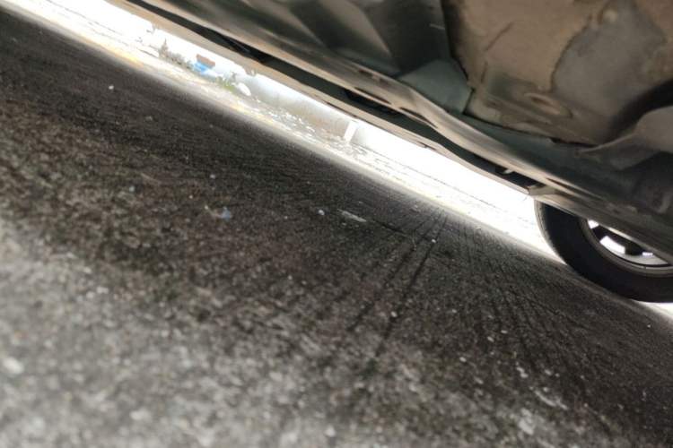 Used Toyota Avalon 2019 2.0L Luxury Edition China VI Standard Chassis Front Right