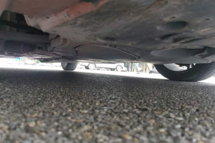 Used Toyota Avalon 2019 2.5L Touring Premium Version China VI Standard Chassis Front Right