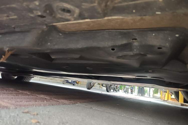 Used Toyota Avalon 2019 2.0L XLE Premium Edition China VI Chassis Front Right