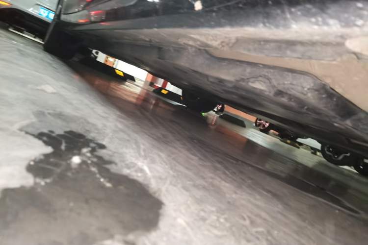 Used Toyota Avalon 2019 2.0L Luxury Edition China VI Standard Chassis Front Right