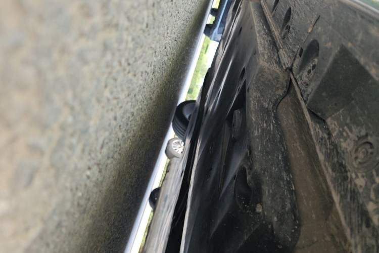 Used Toyota Avalon 2019 2.0L XLE Premium Edition China VI Chassis Front Right