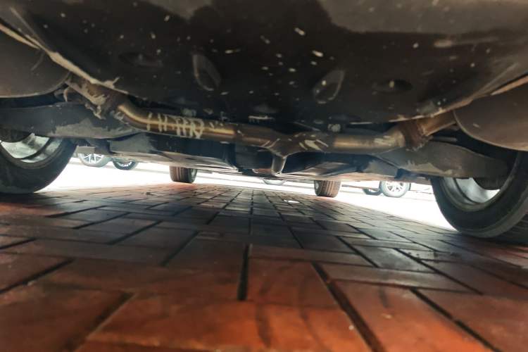 Used Toyota Avalon 2019 2.0L Luxury Edition China VI Standard Chassis Rear