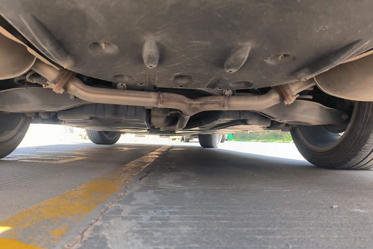 Used Toyota Avalon 2019 2.0L XLE Premium Edition China VI Chassis Rear