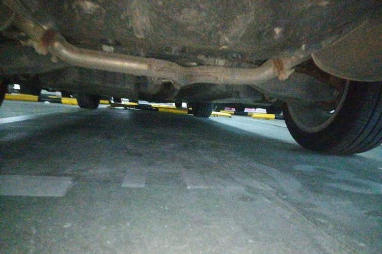 Used Toyota Avalon 2019 2.0L XLE Premium Edition China VI Chassis Rear