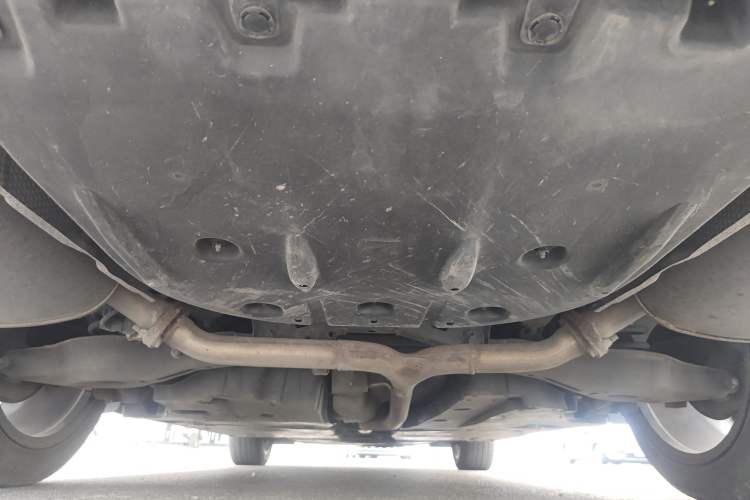 Used Toyota Avalon 2019 2.0L XLE Premium Edition China VI Chassis Rear