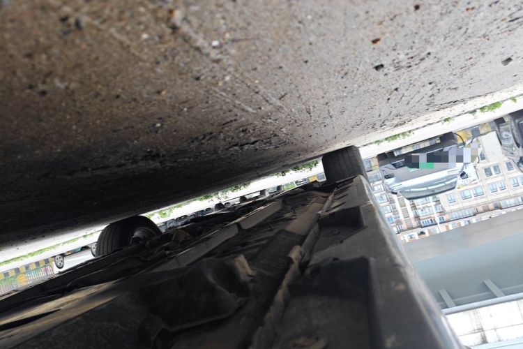 Used Toyota Avalon 2019 2.0L Ambition Edition China VI Chassis Rear Left