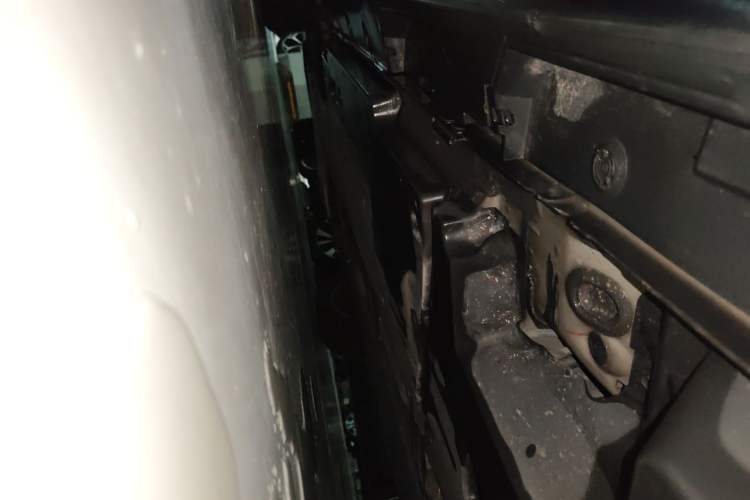 Used Toyota Avalon 2019 2.0L Luxury Edition China VI Standard Chassis Rear Left