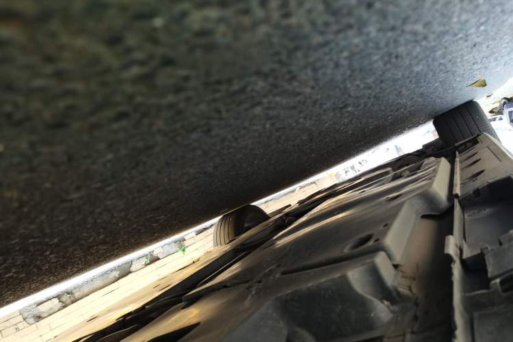 Used Toyota Avalon 2019 2.5L Touring Premium Version China V Standard Chassis Rear Left