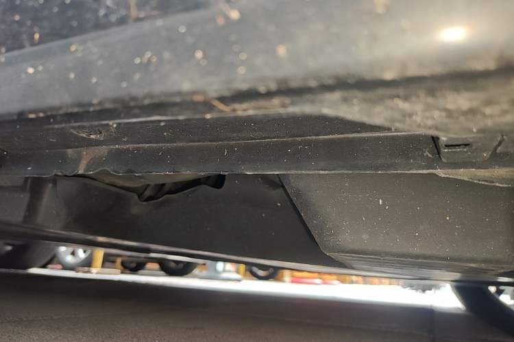 Used Toyota Avalon 2019 2.0L XLE Premium Edition China VI Chassis Rear Left