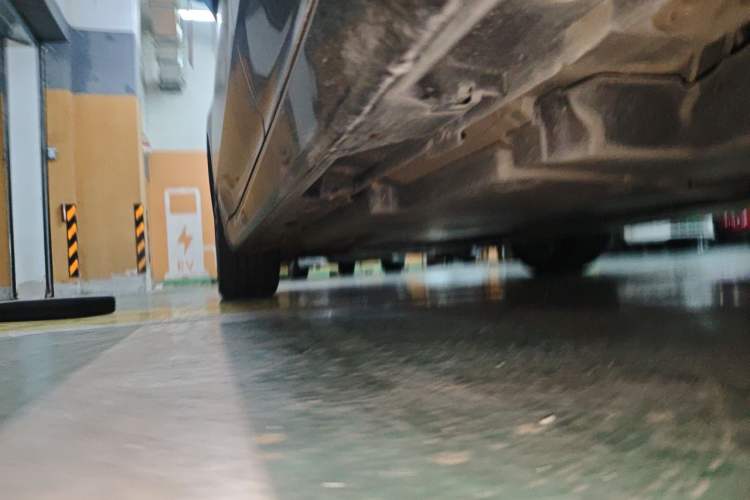Used Toyota Avalon 2019 2.0L XLE Premium Edition China VI Chassis Rear Left