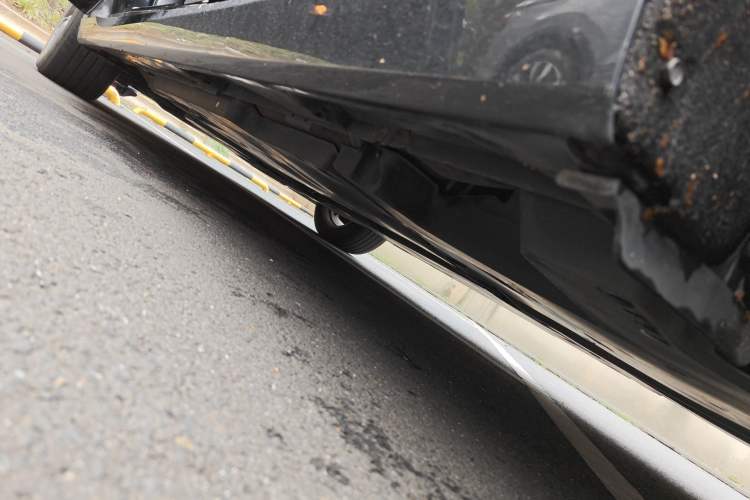 Used Toyota Avalon 2019 2.0L Luxury Edition China VI Standard Chassis Rear Left