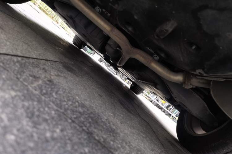 Used Toyota Avalon 2019 2.0L Luxury Edition China VI Standard Chassis Rear