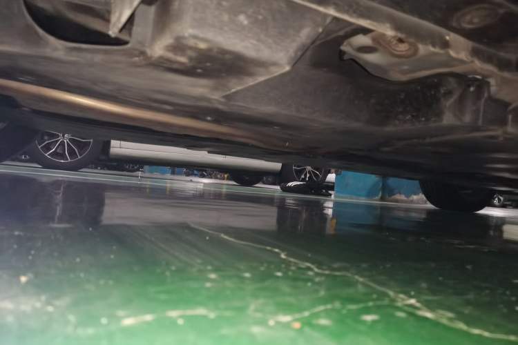 Used Toyota Avalon 2019 2.0L Ambition Edition China VI Chassis Rear Right
