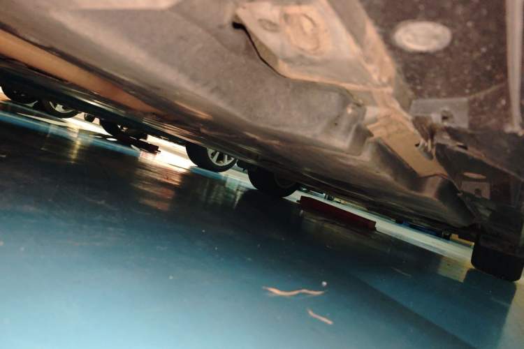 Used Toyota Avalon 2019 2.5L Ambition Version China VI Standard Chassis Rear Right
