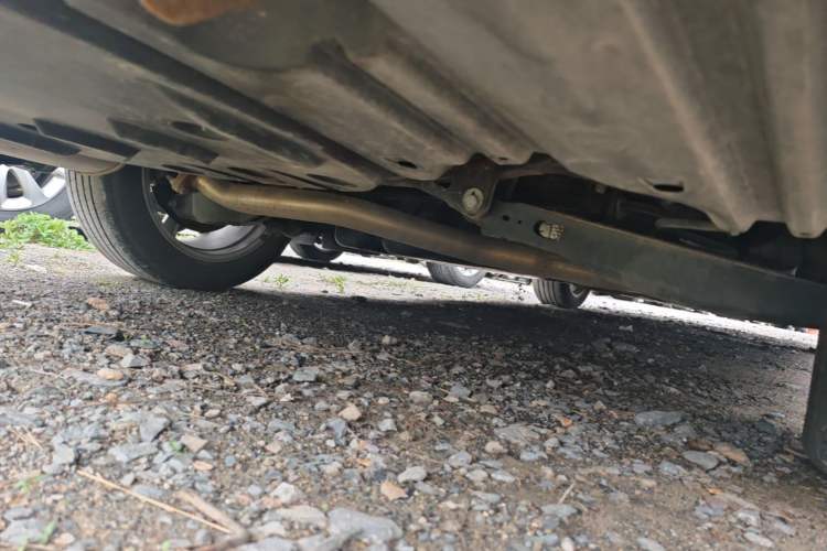 Used Toyota Avalon 2019 Dual-Engine 2.5L Luxury Edition China VI Standard Chassis Rear Right