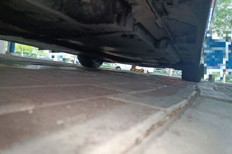 Used Toyota Avalon 2019 2.5L Ambition Version China VI Standard Chassis Rear Right