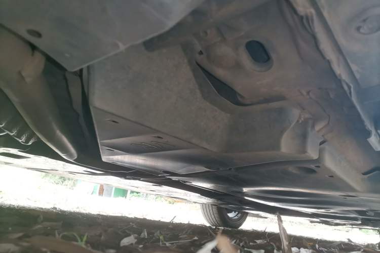 Used Toyota Avalon 2019 Dual-Engine 2.5L Luxury Edition China V Standard Chassis Rear Right