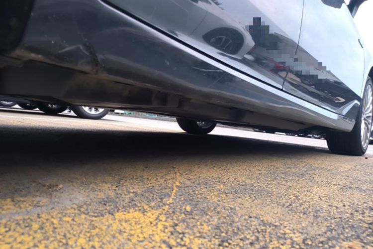 Used Toyota Avalon 2019 Dual-Engine 2.5L XLE Prestige Version China VI Standard Chassis Rear Right
