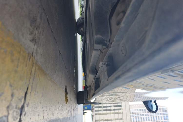 Used Toyota Avalon 2019 2.0L Ambition Edition China VI Chassis Rear Right