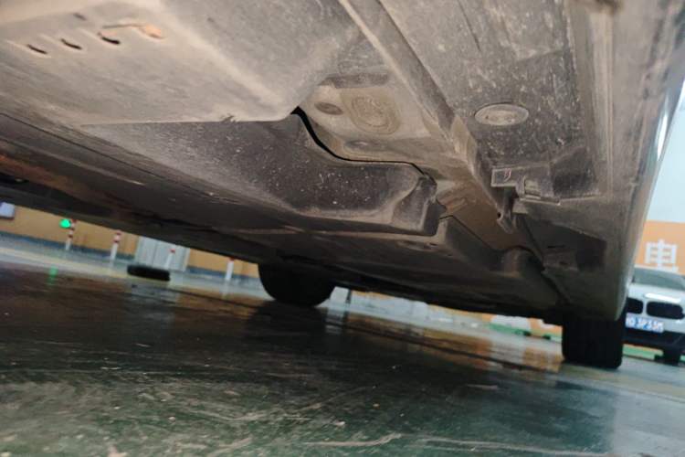 Used Toyota Avalon 2019 2.0L XLE Premium Edition China VI Chassis Rear Right