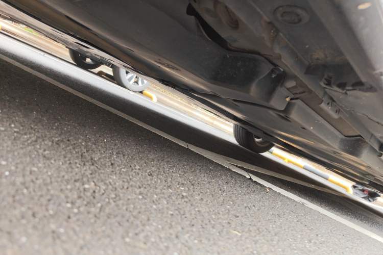 Used Toyota Avalon 2019 2.0L Luxury Edition China VI Standard Chassis Rear Right