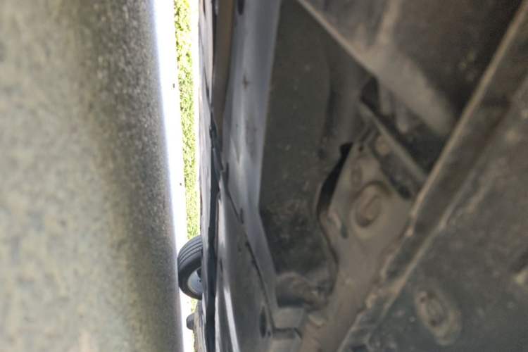 Used Toyota Avalon 2019 2.0L XLE Premium Edition China VI Chassis Rear Right
