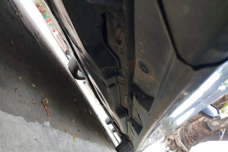 Used Toyota Avalon 2019 2.0L XLE Premium Edition China VI Chassis Rear Right