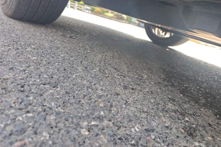Used Toyota Avalon 2019 2.5L Touring Premium Version China V Standard Chassis Rear Right