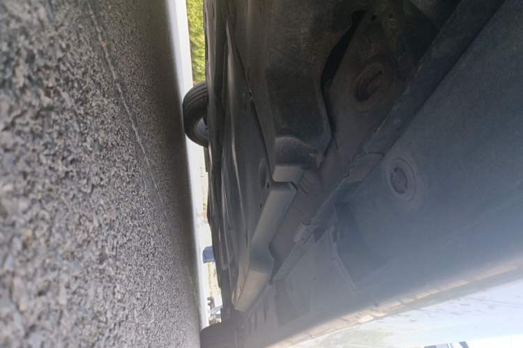 Used Toyota Avalon 2019 2.5L Touring Premium Version China V Standard Chassis Rear Right
