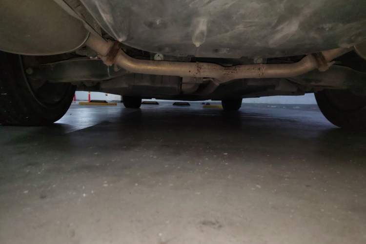 Used Toyota Avalon 2019 2.0L XLE Premium Edition China VI Chassis Rear