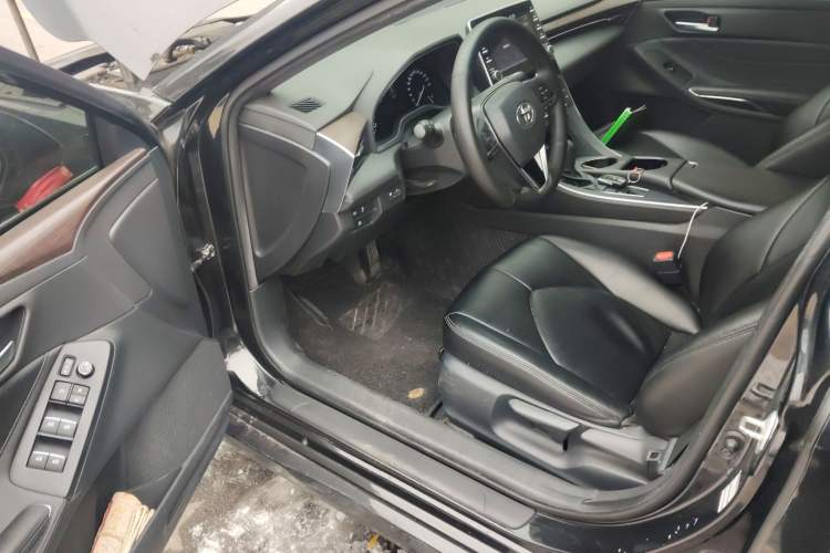Used Toyota Avalon 2019 2.0L Ambition Edition China VI Driver Seat