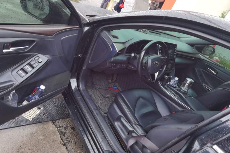 Used Toyota Avalon 2019 2.0L Ambition Edition China VI Driver Seat