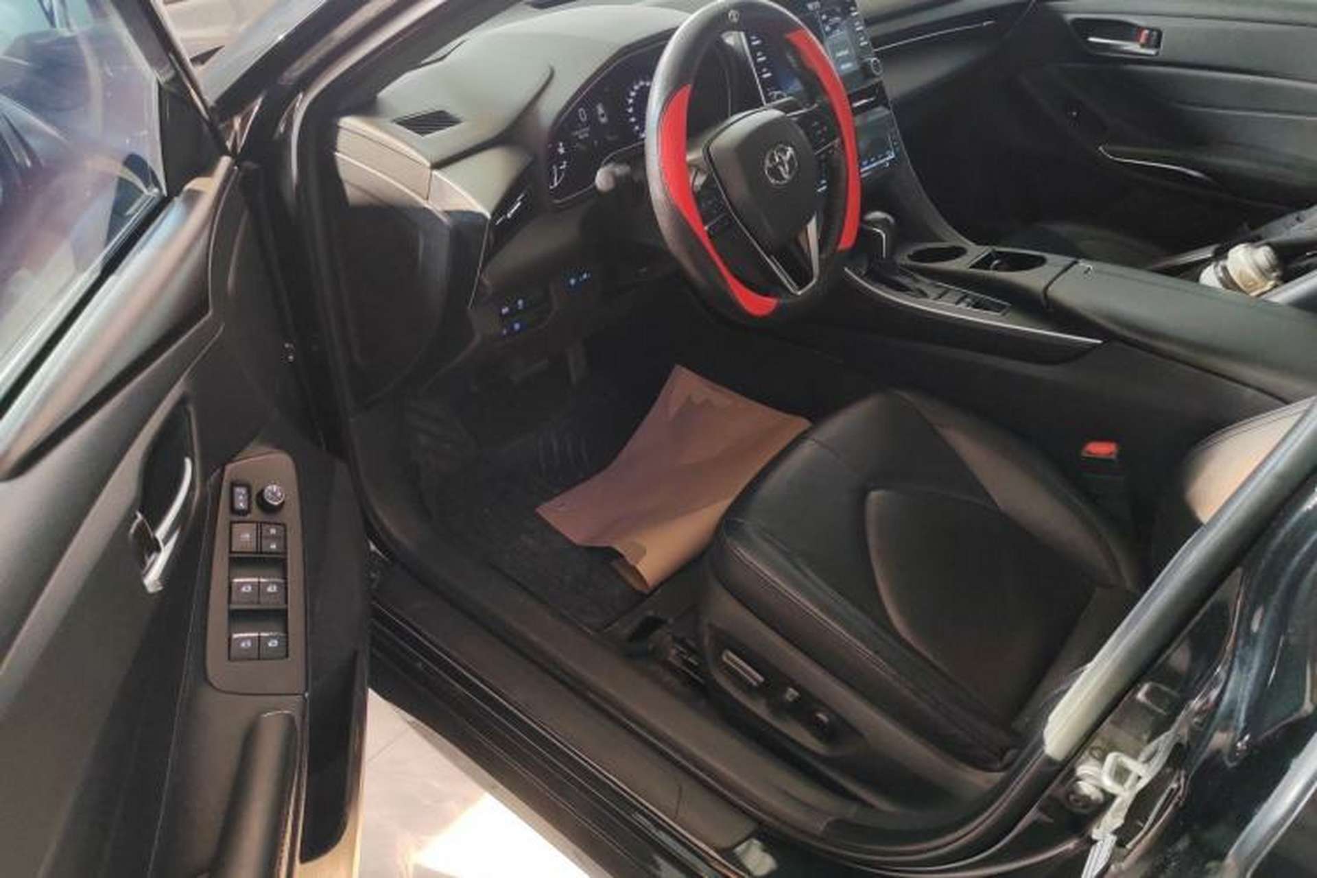 Used Toyota Avalon 2019 2.0L Luxury Edition China VI Standard Driver Seat