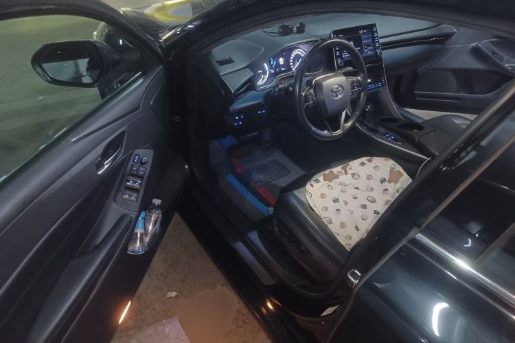 Used Toyota Avalon 2019 Dual-Engine 2.5L Luxury Edition China VI Standard Driver Seat