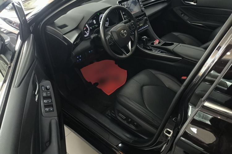 Used Toyota Avalon 2019 Dual-Engine 2.5L Luxury Edition China VI Standard Driver Seat