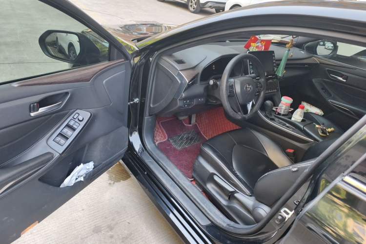Used Toyota Avalon 2019 2.0L Ambition Edition China VI Driver Seat