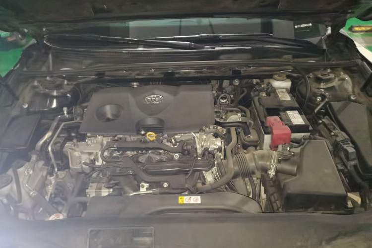 Used Toyota Avalon 2019 2.0L Ambition Edition China VI Engine Bay