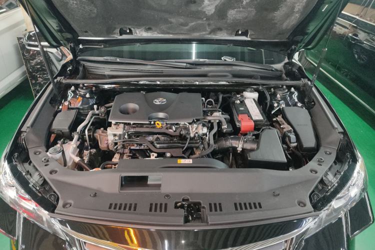 Used Toyota Avalon 2019 2.0L Ambition Edition China VI Engine Bay