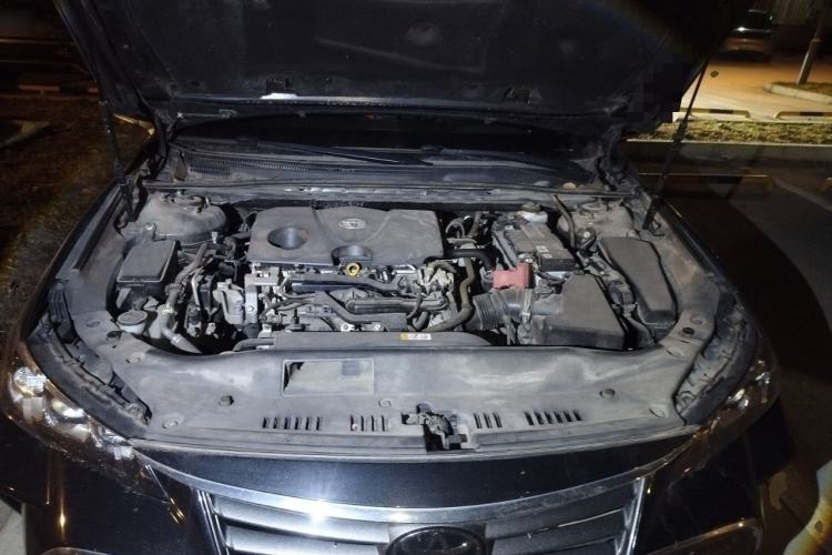 Used Toyota Avalon 2019 2.0L XLE Premium Edition China VI Engine Bay