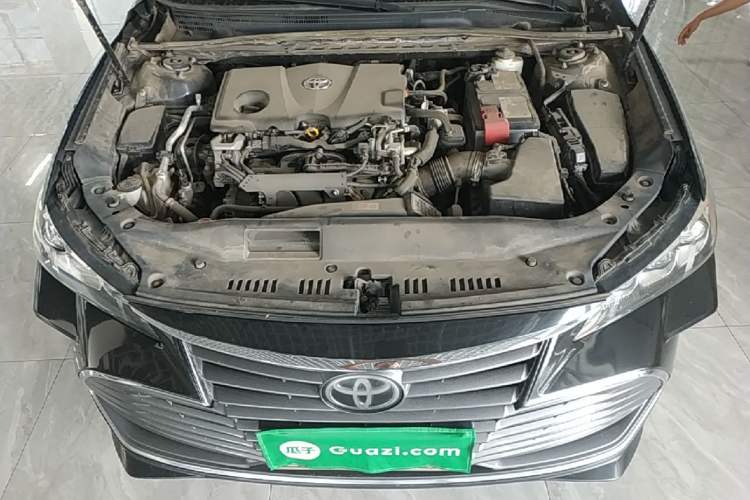 Used Toyota Avalon 2019 2.5L Ambition Version China VI Standard Engine Bay