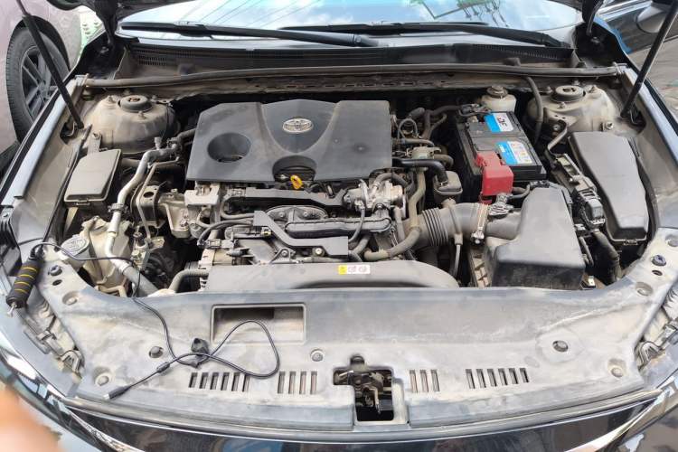 Used Toyota Avalon 2019 2.0L Luxury Edition China VI Standard Engine Bay