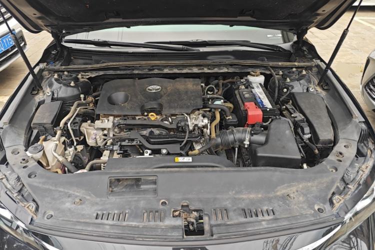 Used Toyota Avalon 2019 2.0L Luxury Edition China VI Standard Engine Bay