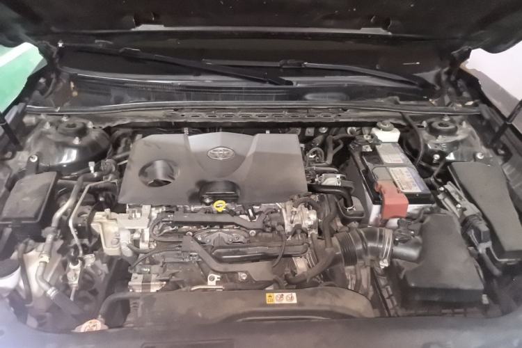 Used Toyota Avalon 2019 2.0L XLE Premium Edition China VI Engine Bay