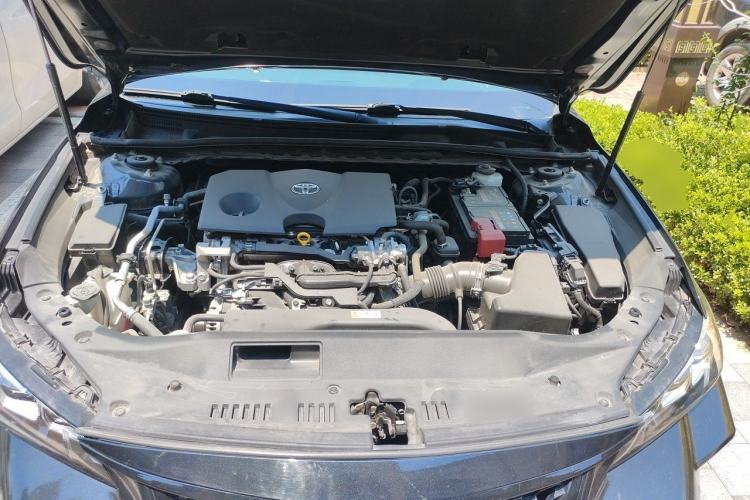 Used Toyota Avalon 2019 2.0L XLE Premium Edition China VI Engine Bay